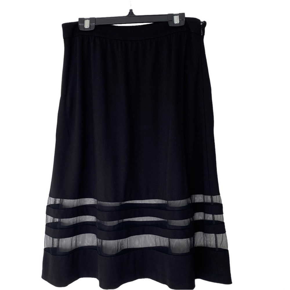 Carmen Marc Valvo Black Katerini A-line skirt with Mesh Inserts, Size 6
